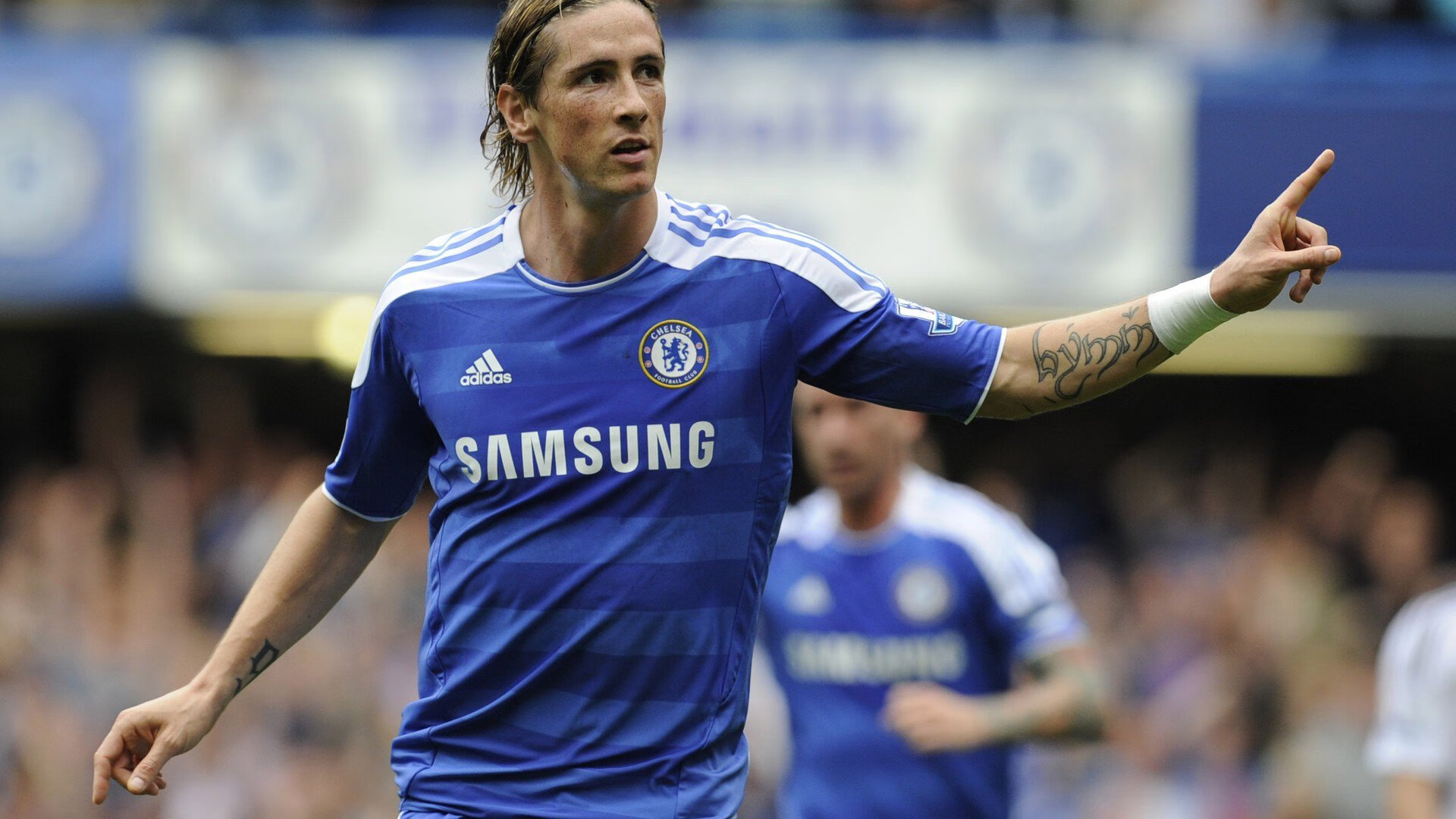 英超焦点战布莱顿主场大胜切尔西 三叉戟联袂奉献进球盛宴，切尔西英超主场不败纪录